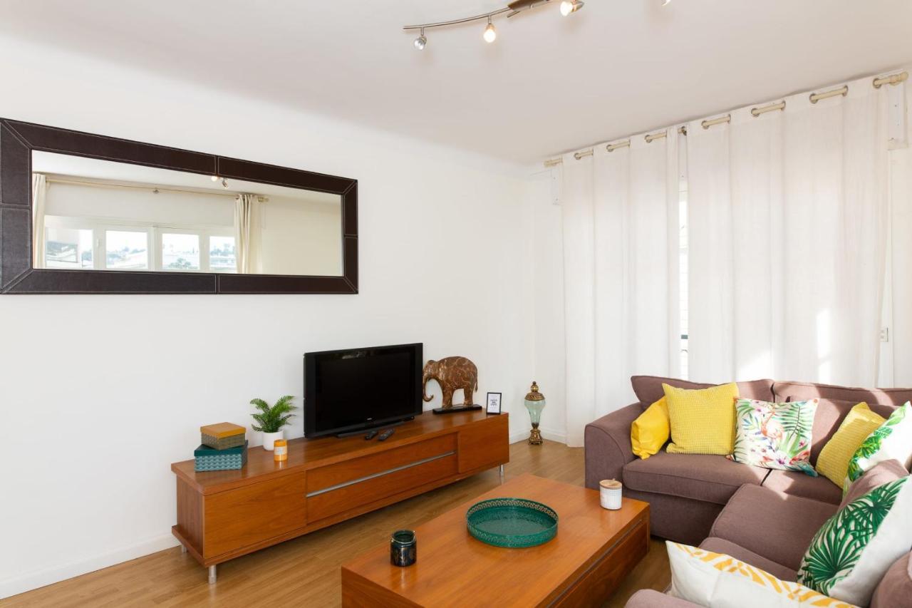 Apartment 2-br 2 Min From The Beaches *
